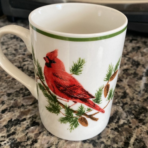 American Atelier Cardinal mug - Picture 2 of 3